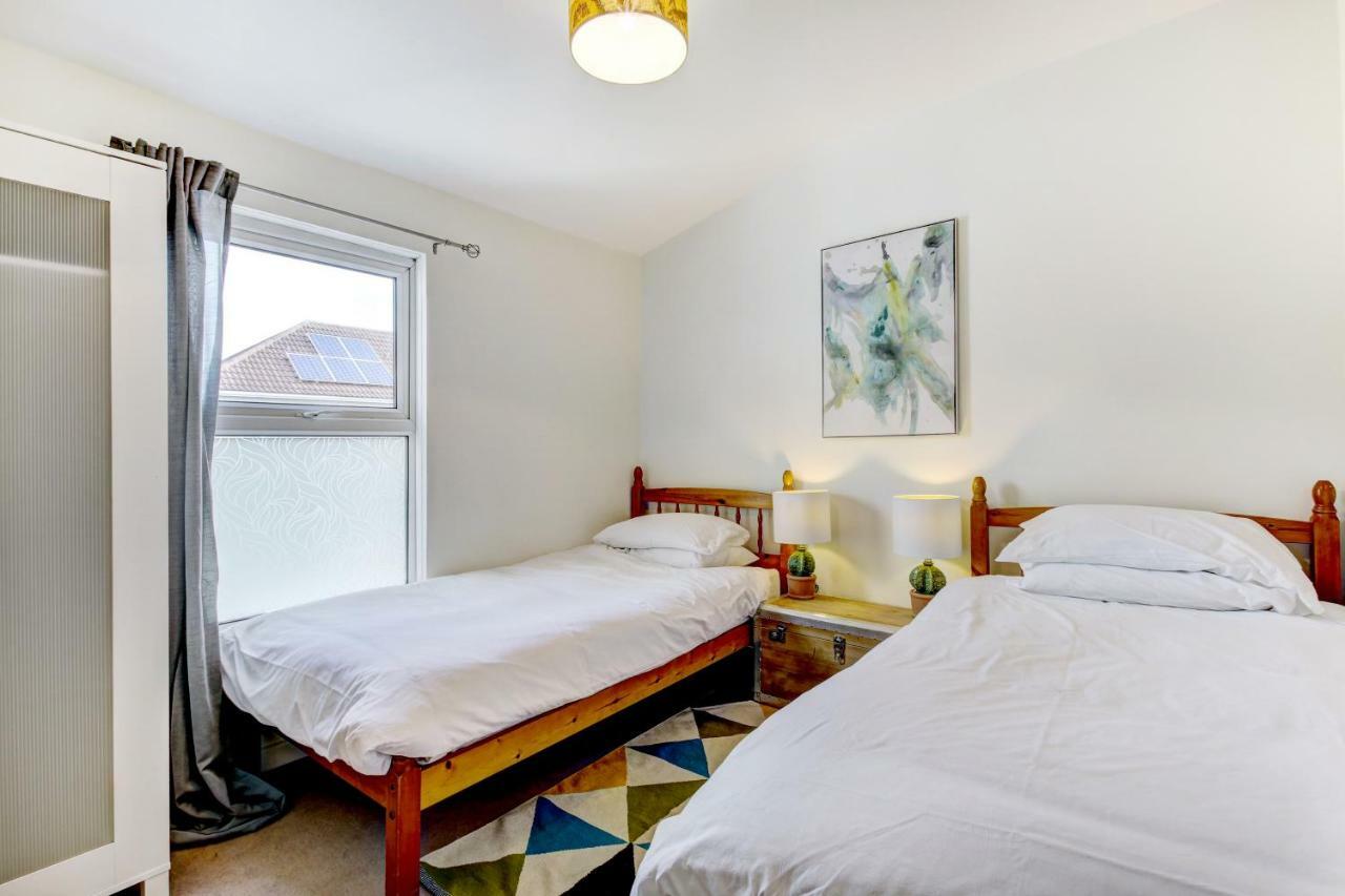 Lovely 3 Bed House In Bristol Villa Bagian luar foto