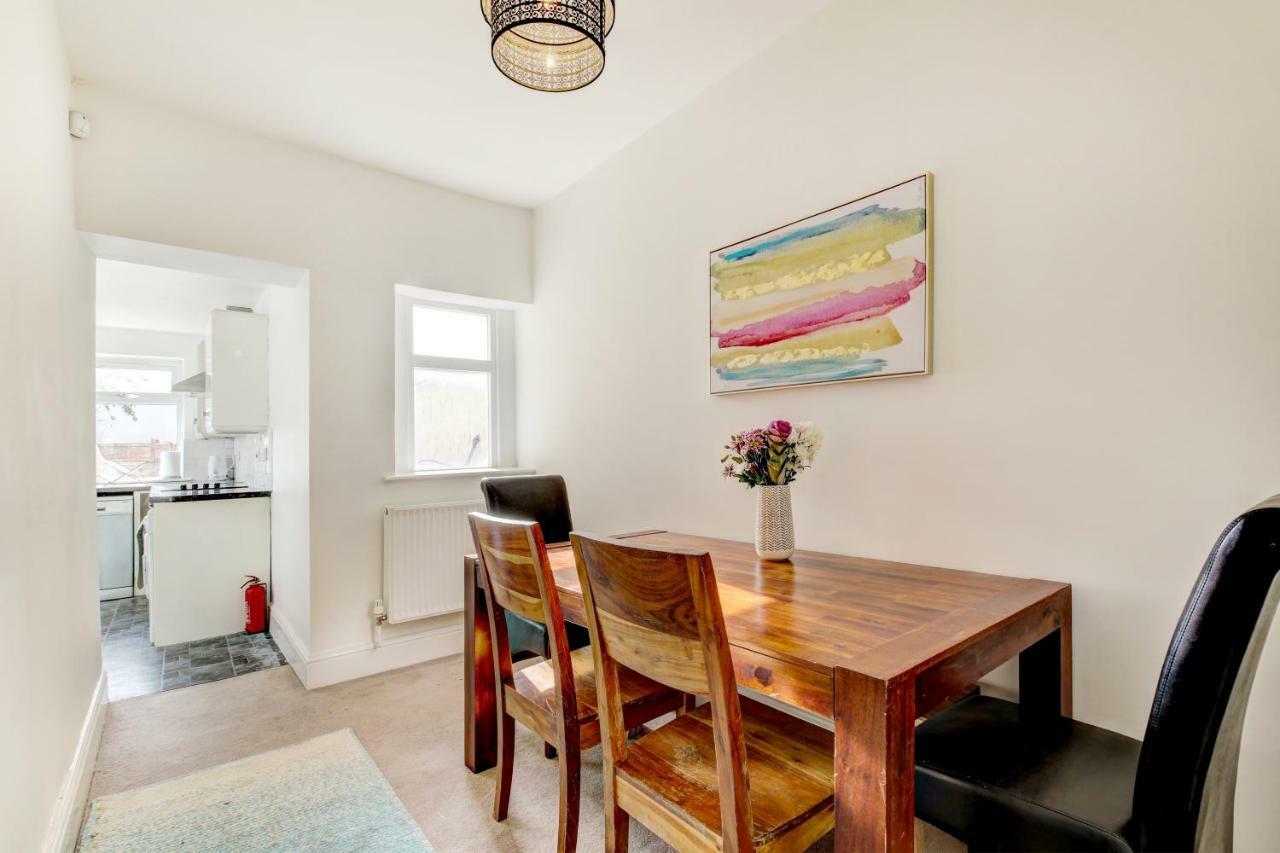 Lovely 3 Bed House In Bristol Villa Bagian luar foto