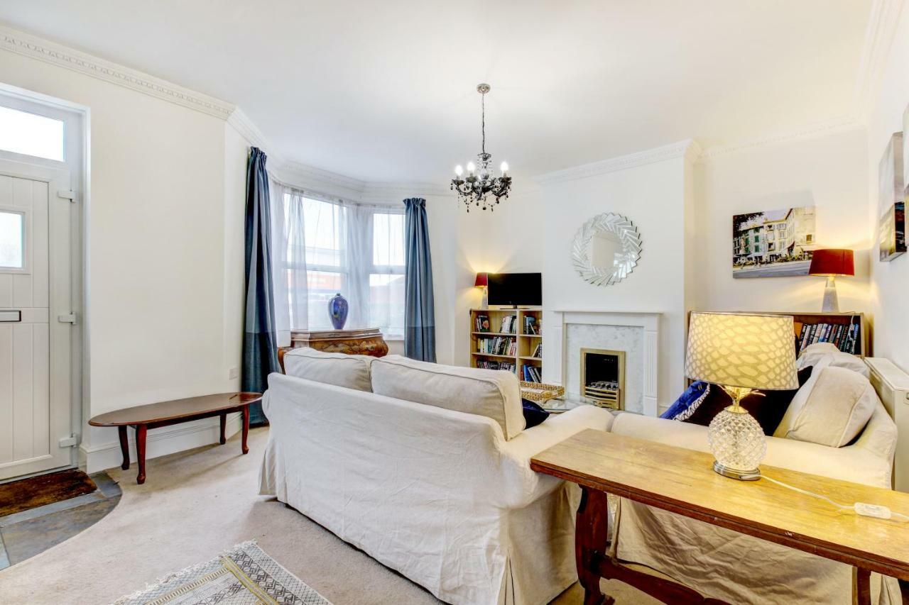 Lovely 3 Bed House In Bristol Villa Bagian luar foto