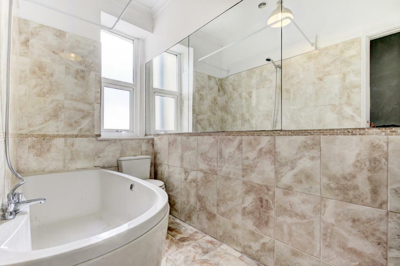 Lovely 3 Bed House In Bristol Villa Bagian luar foto